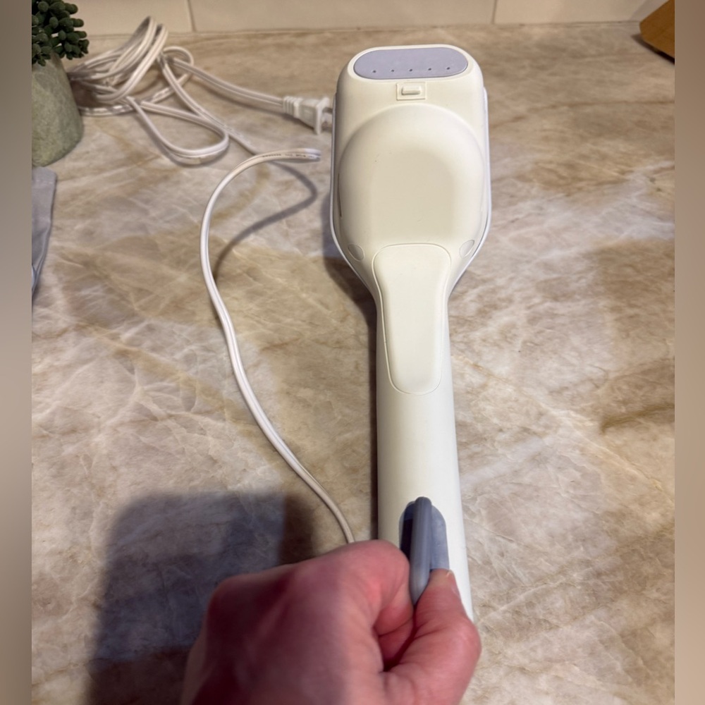 Rowenta Ultrasteam Handheld Garment Steamer - White/Gray - Picture 5 of 8